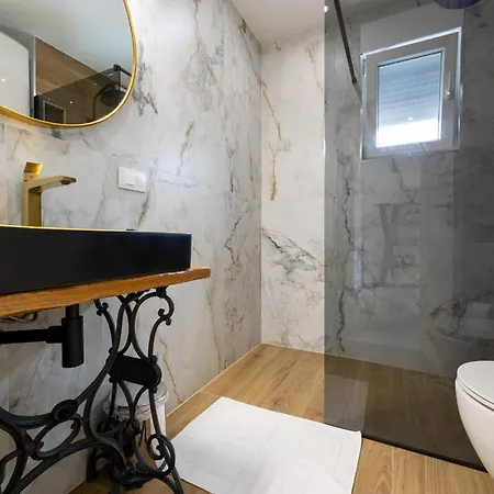 Luxury Golden Kaštela